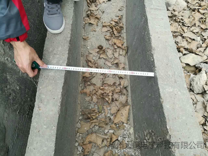 159949170917771.jpg 說(shuō)明: http://image0.chunsuns.com/site501/upload/album/20170106/2017010611403504637800.jpg