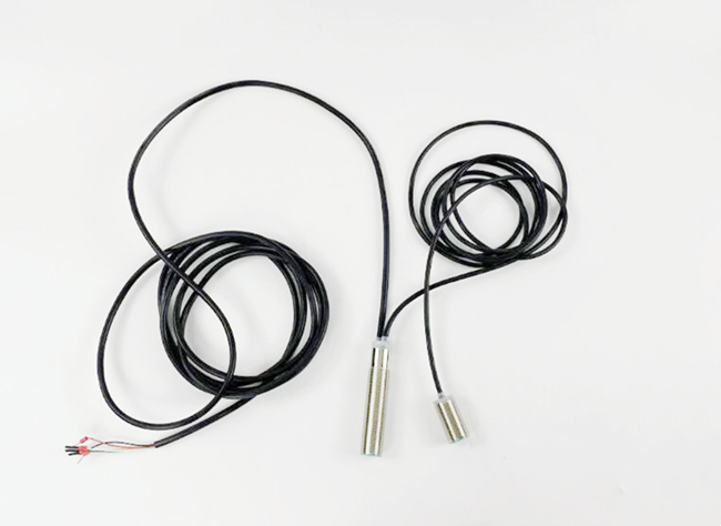 超聲波單雙傳感器.jpg 超聲波單雙傳感器.jpg